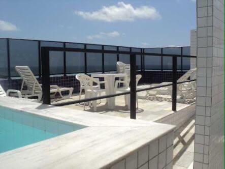 Golden Point Em *
