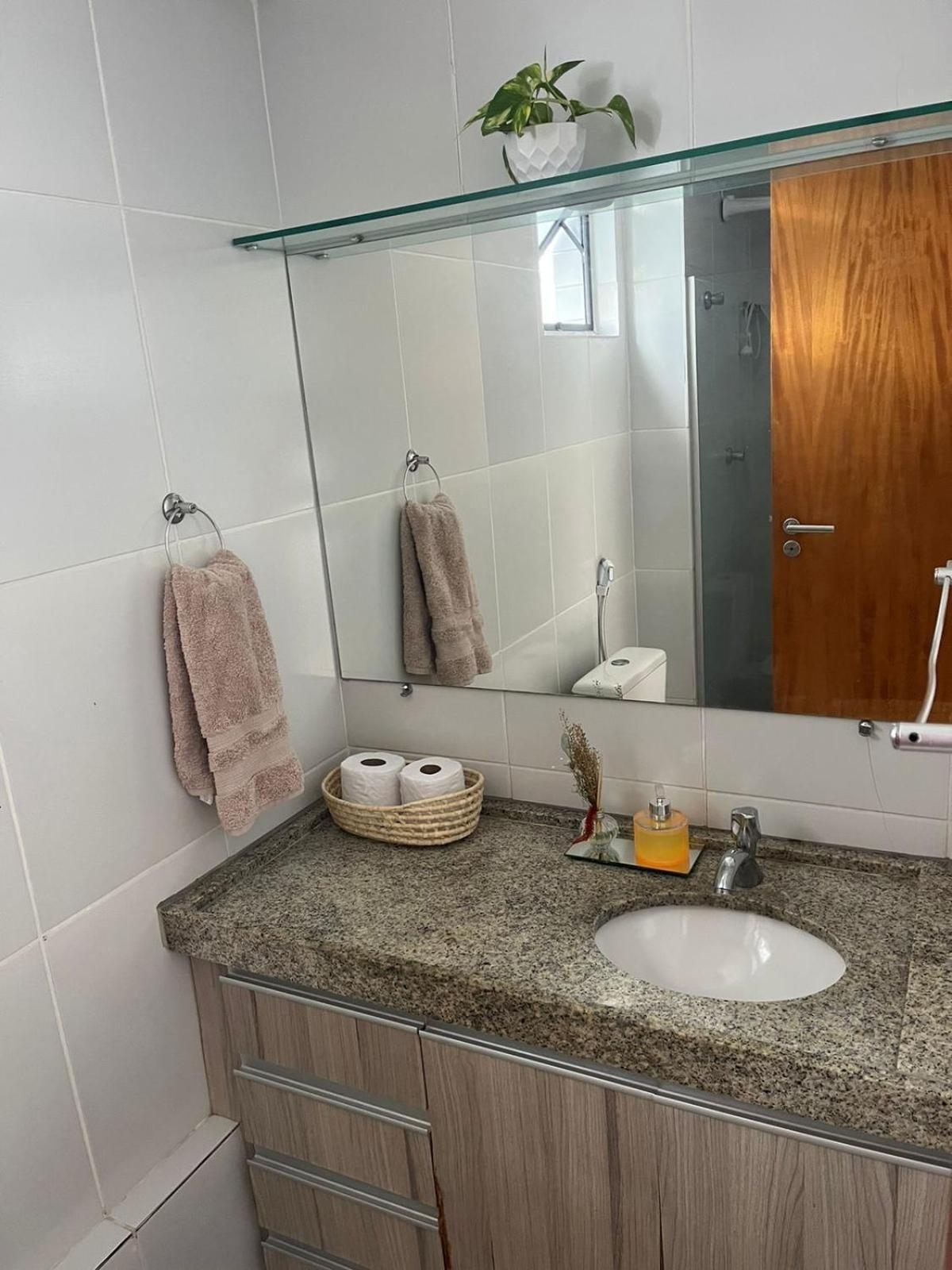 Apartment Golden Point Em